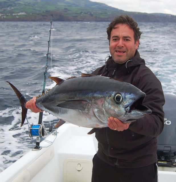 Ponta Delgada: 4-hour Half-Day Sport Fishing Adventure - Scenic Views and Skill Level