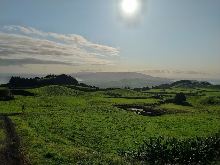 Ponta Delgada: Sete Cidades & Lagoa Do Fogo Tour With Lunch - Tour Experience