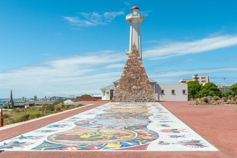 Port Elizabeth: City Sightseeing and Guided Safari Tour - Cape Recife Lighthouse Experience