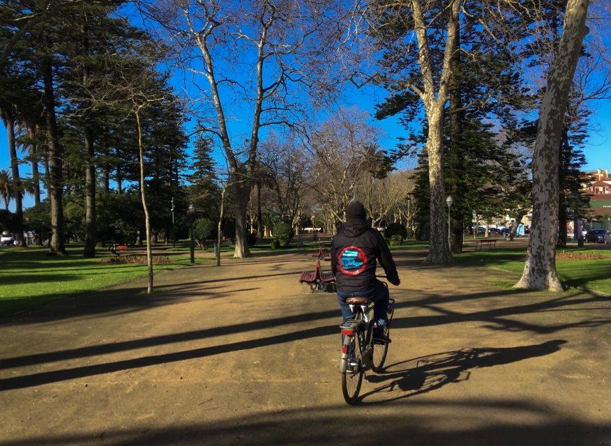 Porto: 3-Hour Old Town and Riverside Bike Guided Tour - Age and Weight Restrictions