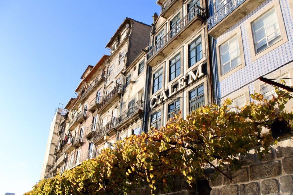 Porto: Guided Walking Tour and Lello Bookshop - Booking Information