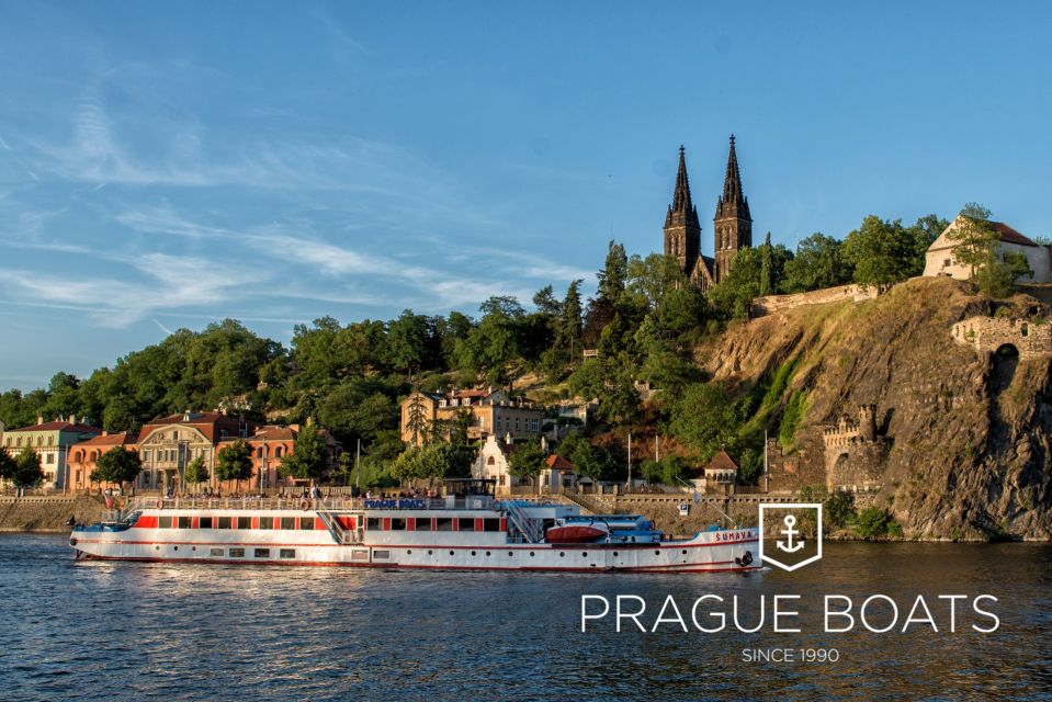 Prague: 3-Hour Evening River Cruise With Dinner - Reservation and Payment Options