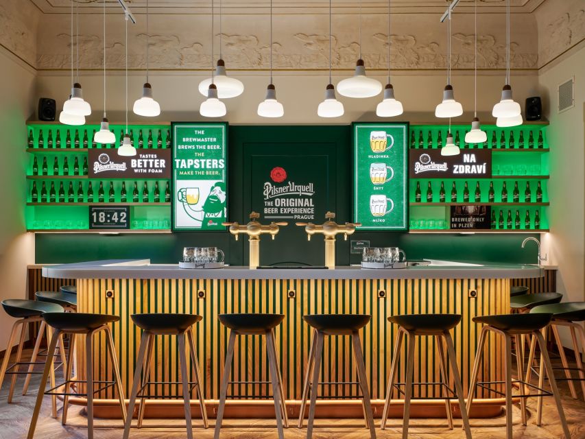 Prague: Beer Pouring Class at Pilsner Urquell Experience - Instructor and Practical Details