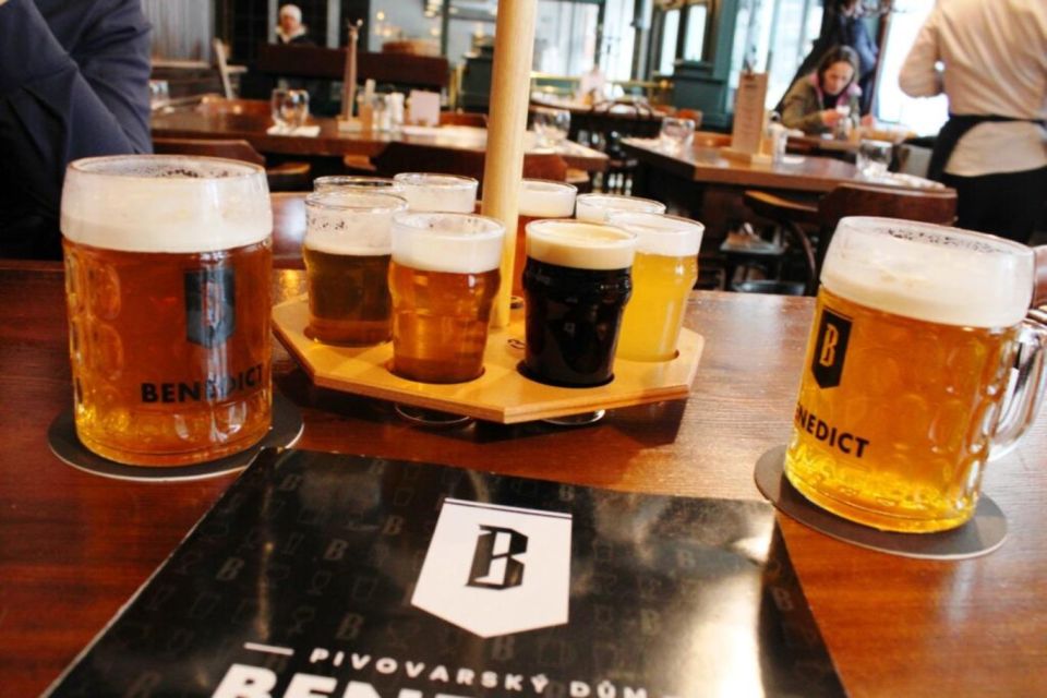 Prague Beer Tour: 10 Beers and Delicious Beer Pairings - Exploring Wheat Beer