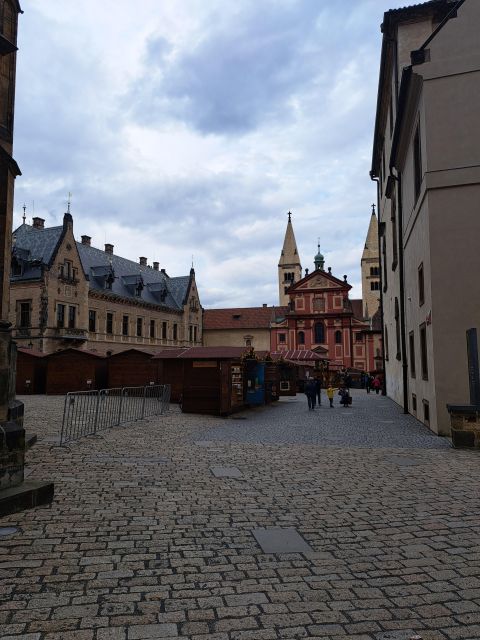 Prague Castle and Interiors, With Entrance - Insightful Experiences Provided