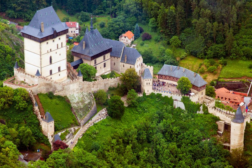 Prague: Fairytale Karlstejn Castle in Retro-Style Car - Transportation Details