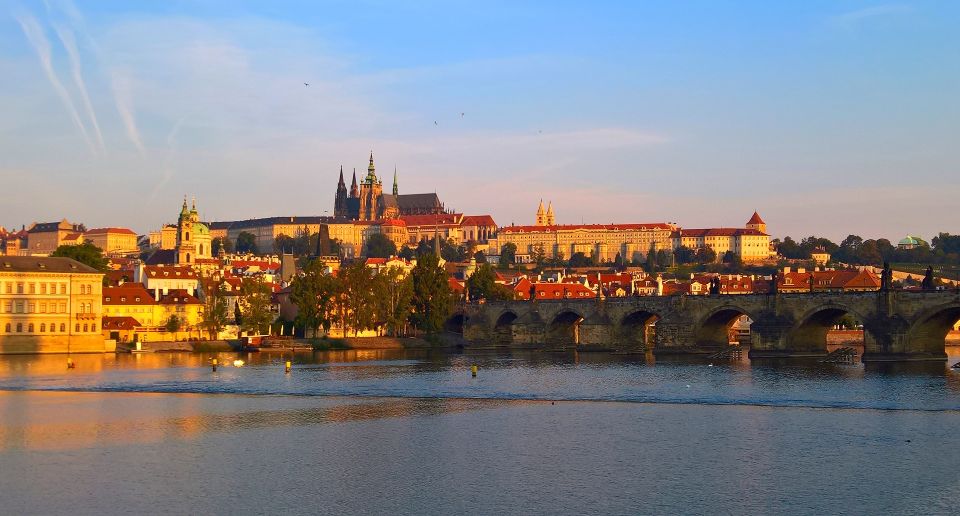 Prague: Old Town and Classical Concert Tour - Top Attractions Visit