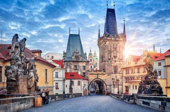 Prague Old Town and Top Attractions Private Tour by Car - Sightseeing Details