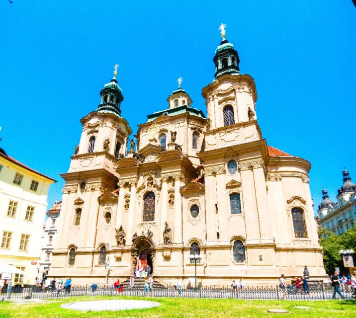 Prague: Old Town Square and Astronomical Clock Audio Guide - Directions for Visitors