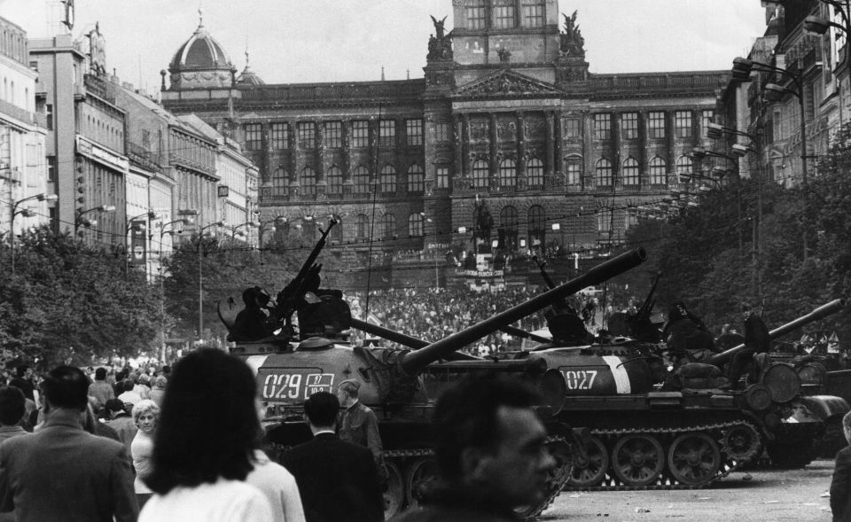 Prague: World War II and Communist History Tour - Availability and Reservations