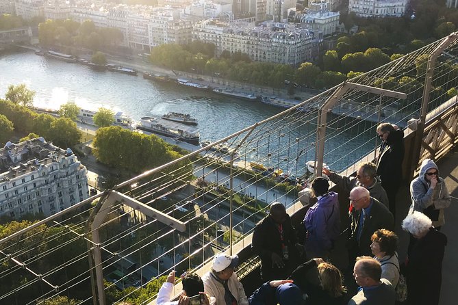 Pre-Booked Timed Eiffel Tower Ticket to 2nd Floor by Elevator - Multilingual Feedback