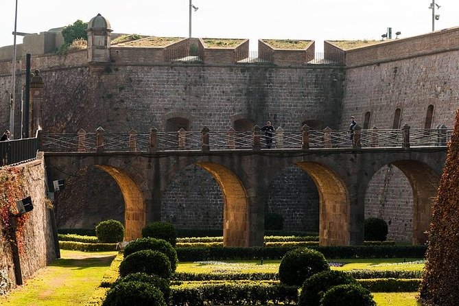 Private Barcelona Old Town & Sky Views: Montjuic Castle & Cable Car Tour - Pricing Information