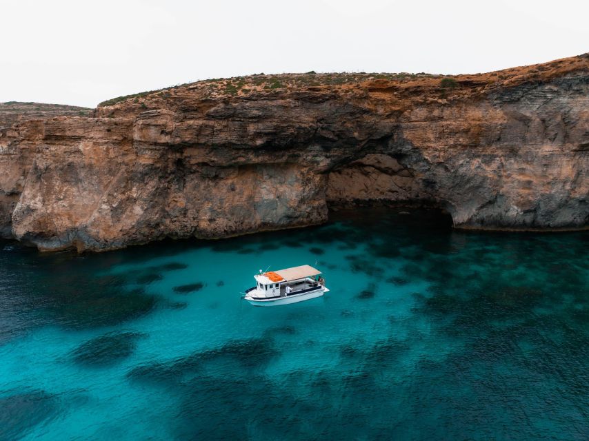 Private Boat Tour Experience With Blue Lagoon and Comino - Customer Reviews and Testimonials