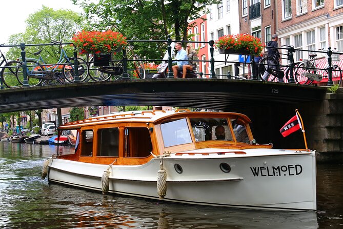 Private Champagne Canal Cruise in Amsterdam - Complimentary Services