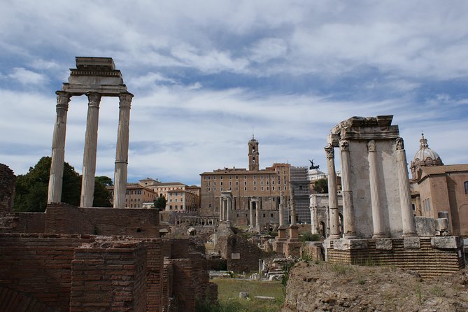 Private Colosseum and Roman Forum Tour - Guide Experiences and Customer Feedback