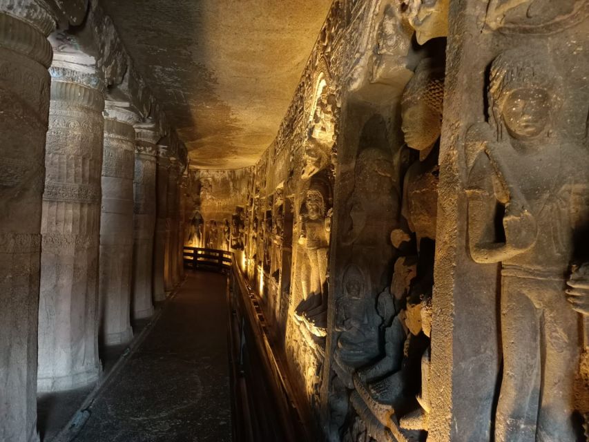 Private Day Tour of Ajanta & Ellora Caves With All Inclusion - Ellora Caves