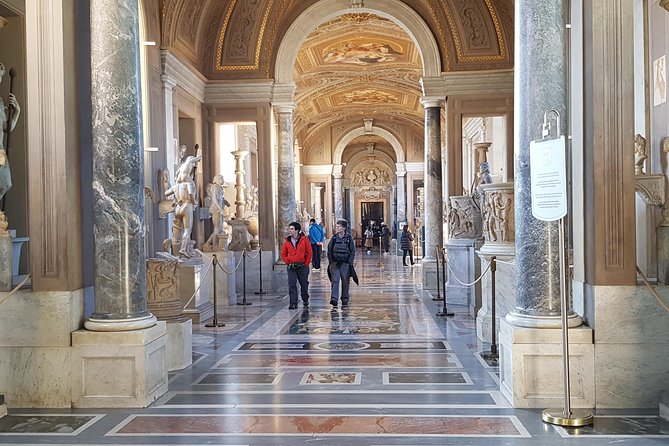 Private Early Bird Vatican Museums Tour - Guides Expertise and Guest Experiences