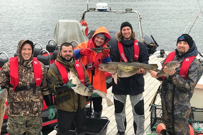 Private Fishing Guided Tour in Skarsvåg Around the North Cape - Safety and Guidelines