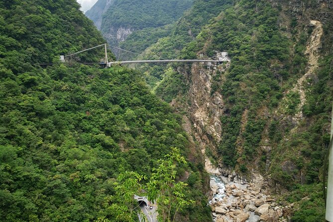 Private Full Day Tour in Taroko Gorge With Pick up - Reviews and Ratings