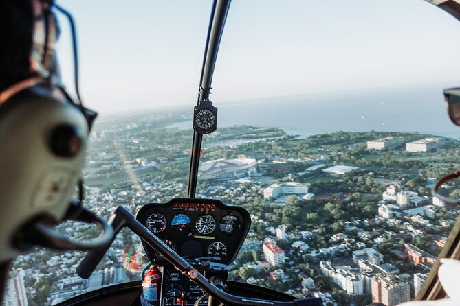 Private Helicopter Flight Over the City of Buenos Aires - Common questions