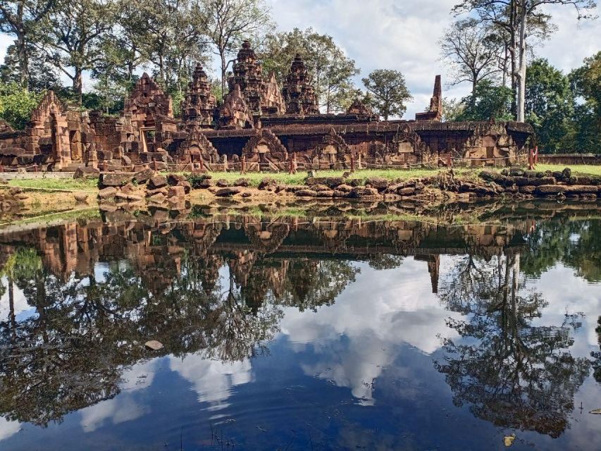 Private One Day Trip to Banteay Srey Temple & Preah Khan - Activity Highlights