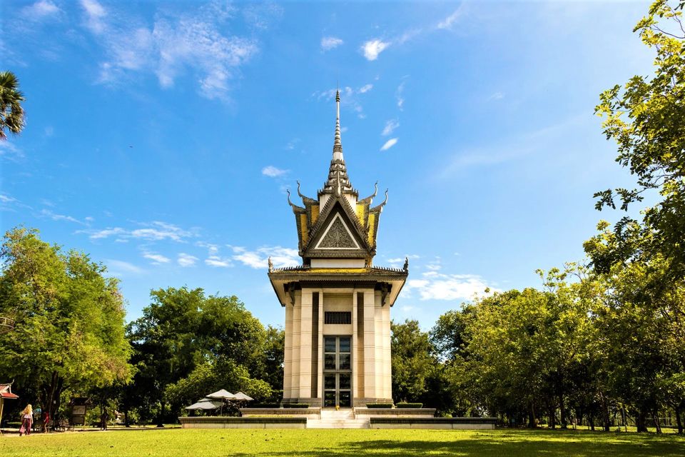 Private Phnom Penh Day Tour : Explore All Highlights Sites - Royal Palace and Silver Pagoda