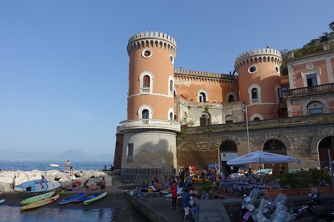 Private Sightseeing Tour in Naples by Vespa - Logistics: Meeting Point and Cancellation