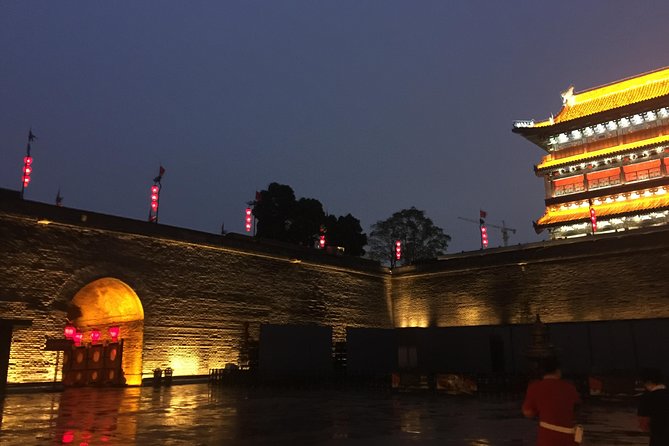 Private Tour: 3-Day Xian and Beijing From Shanghai by Air - Tour Logistics and Accommodations