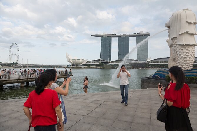 Private Tour Instawalk With Phonetography of Iconic Singapore - Cancellation Policy