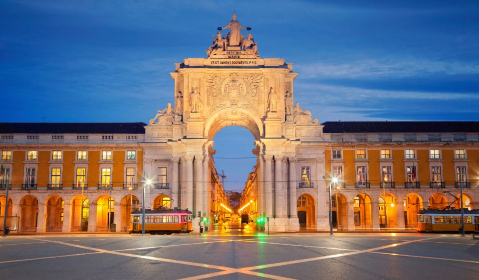 Private Tour of Lisbon Downtown - Baixa - Beating Heart