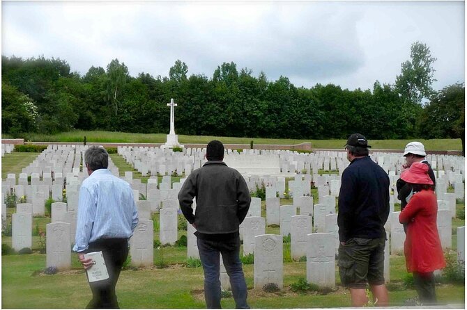Private Tour of the WW1 Somme Battlefields From ARRAS - Common questions