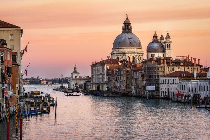 Private Tour: Venice Grand Canal Evening Boat Tour - Accessibility and Cancellation Policy