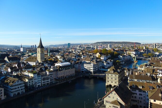 Private Transfer From Salzburg to Zurich With a 2 Hour Stop - Vehicle Amenities