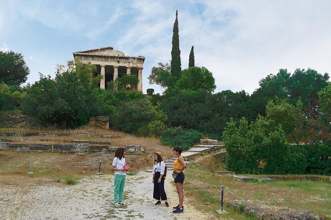 Private Walking Tour: Ancient Agora, Plaka and Monastiraki Monuments - Exploring Mitropoleos Square