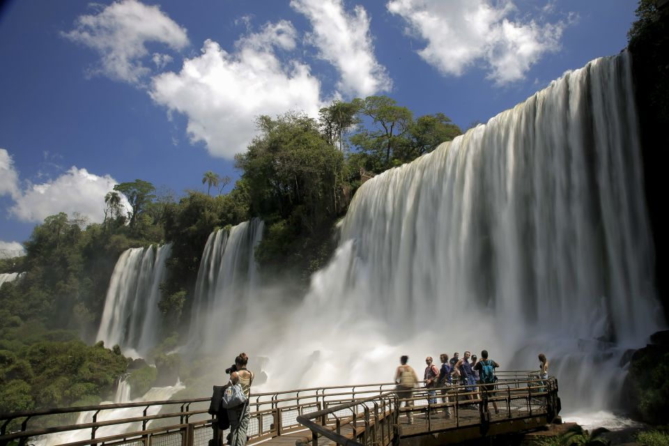 Puerto Iguazú Combo: Iguazu Falls 2 Day Tours Transfers - Reservation and Payment Options