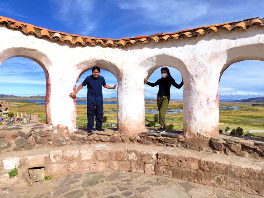 Puno: Day Tour to Chucuito, Aramu Muru and Juli - Lunch at Local Restaurant