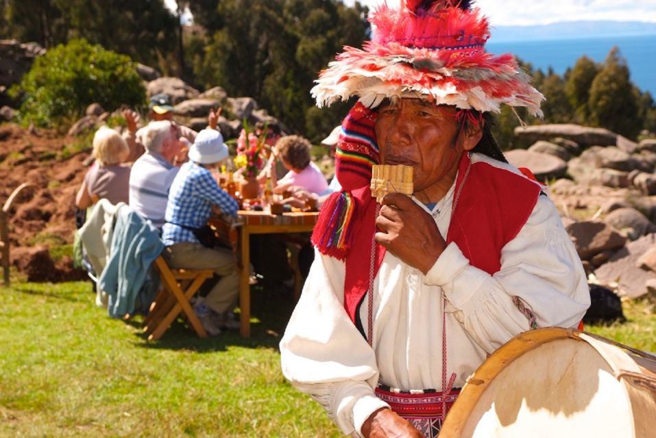 Puno: Uros Floating Islands & Taquile Full Day Tour - Uros: An Ancestral Society