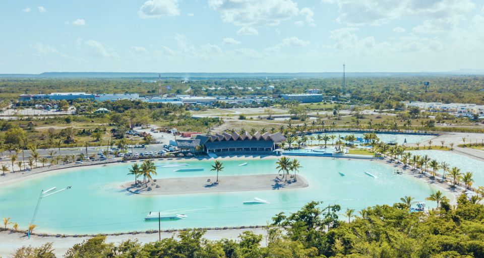 Punta Cana: Caribbean Lake Park Flyboard Experience - Location and Amenities