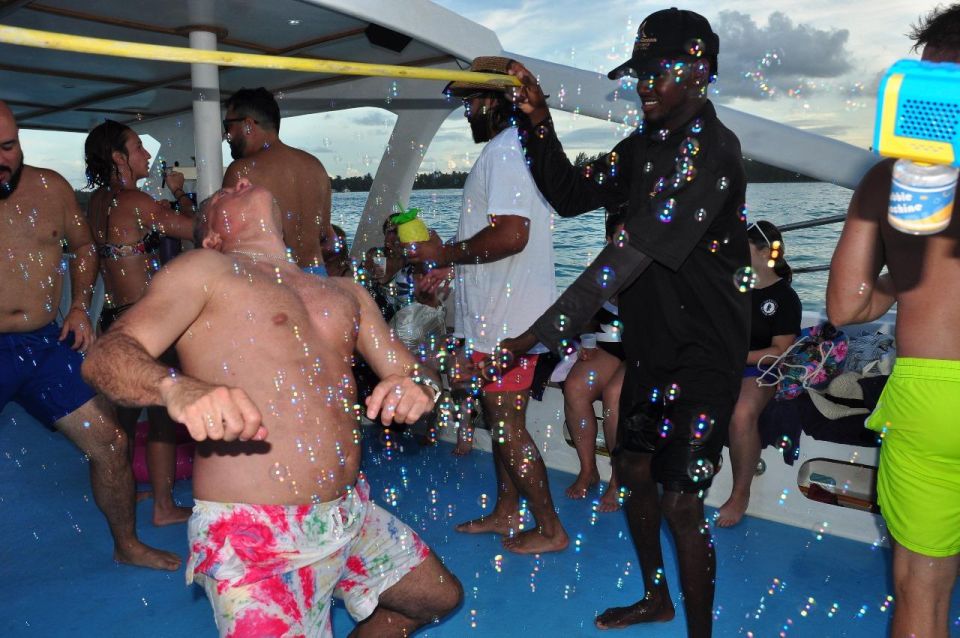 Punta Cana: Catamaran Party Boat With Full Open Bar & Snacks - Additional Information