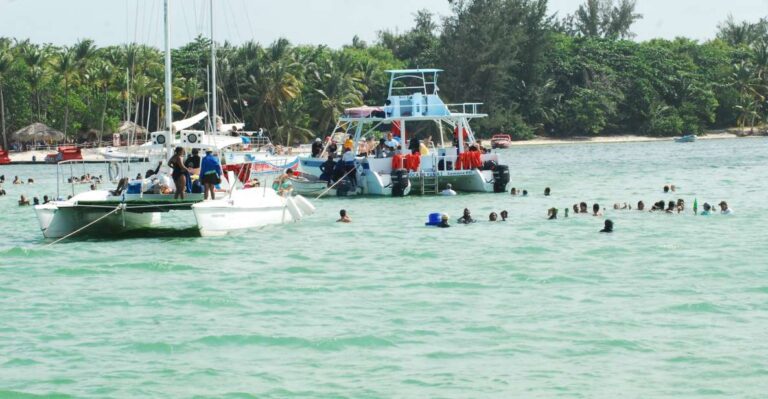 Punta Cana: Premium Catamaran Tour With Drinks and Snacks