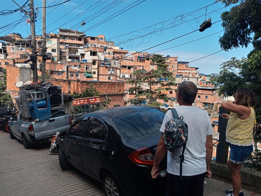 Rio De Janeiro: Favela Tour in Copacabana With Local Guide! - Tour Starting Point