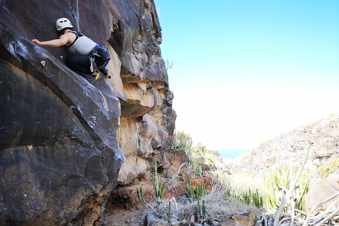 Rock Climbing in Natural Space. - Important Expectations and Recommendations