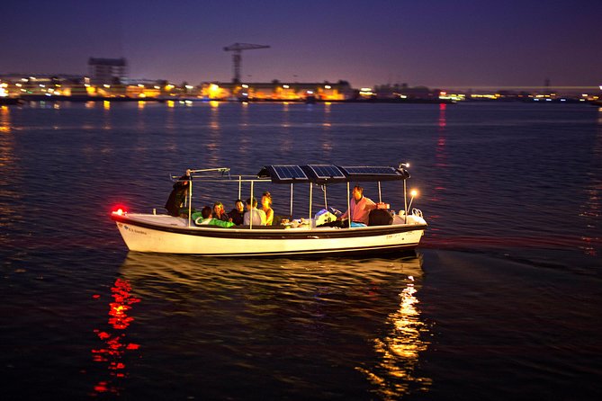 Romantic Small Boat Tour - The Original - Boat Features and Comfort