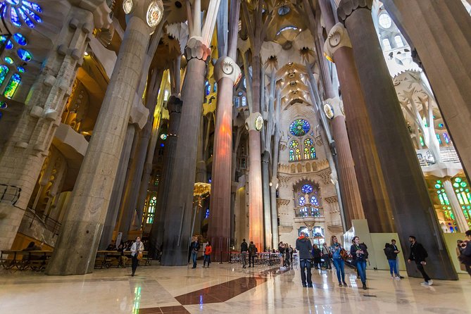 Sagrada Familia Small Group Tour With Optional Tower Access - Traveler Tips and Reviews