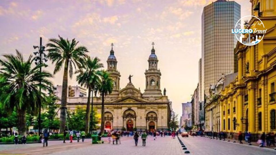 Santiago: City Highlights Walking Tour - Review Highlights