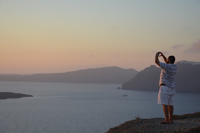 Santorini Highlights Tour With Wine Tasting From Fira (Small Group up to 10) - Customer Testimonials and Experiences