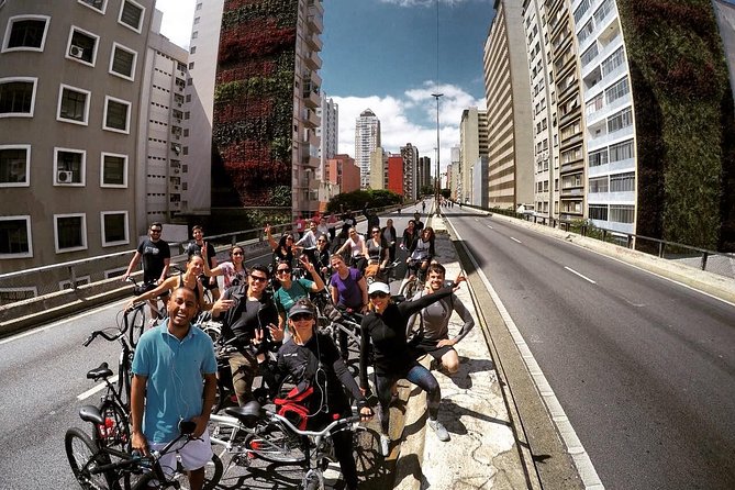Secrets of Downtown São Paulo Bike Tour - Guide Expertise