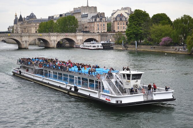 Seine River Cruise With Commentary One Hour Seine Cruise - Reviews and Ratings