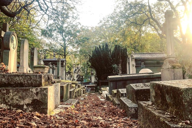 Semi-Private Père Lachaise Cemetery Tour - Additional Details