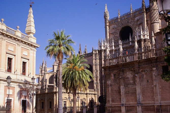 Seville Cathedral and Giralda Tower Guided Tour - Language Options